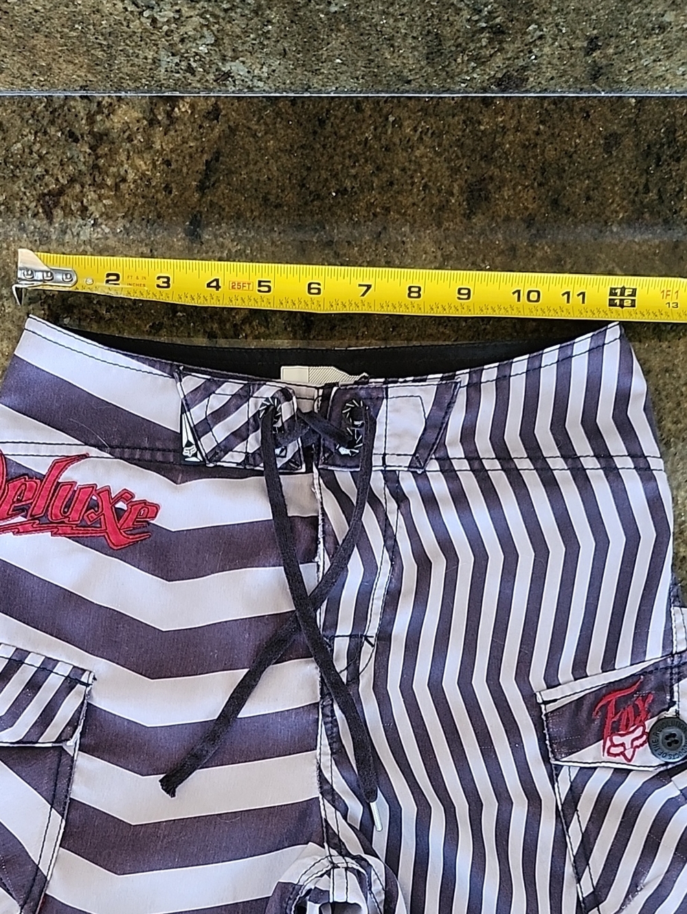 Fox Racing Deluxe Board Shorts Swim Trunks with Embroidered Logos - Youth 10 - Picture 7 of 9